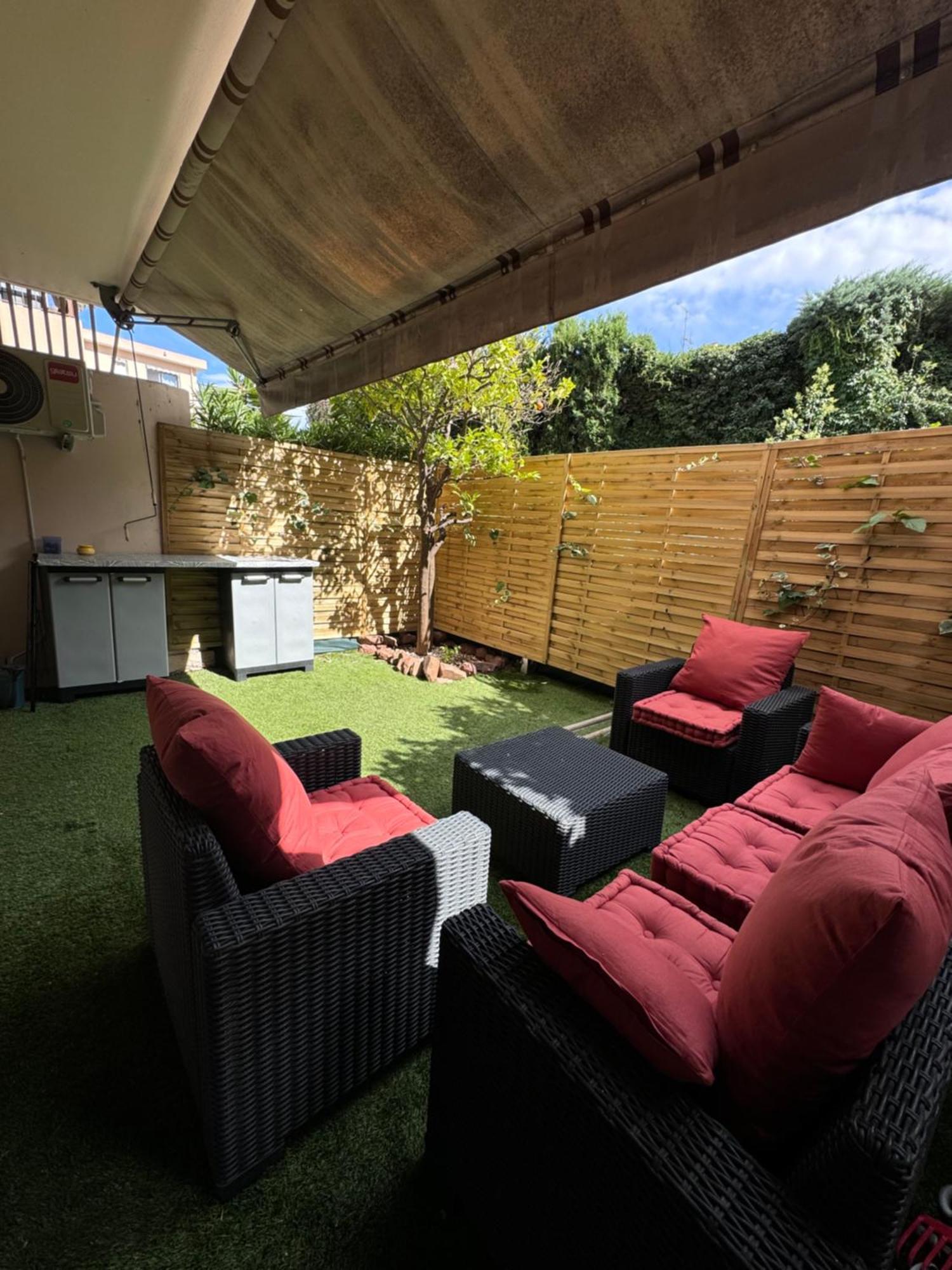 Appartement Avec Jardin Mandelieu Eksteriør bilde